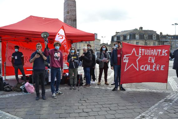 Garantie - jeunes : tentative ratée de réponse aux jeunes !